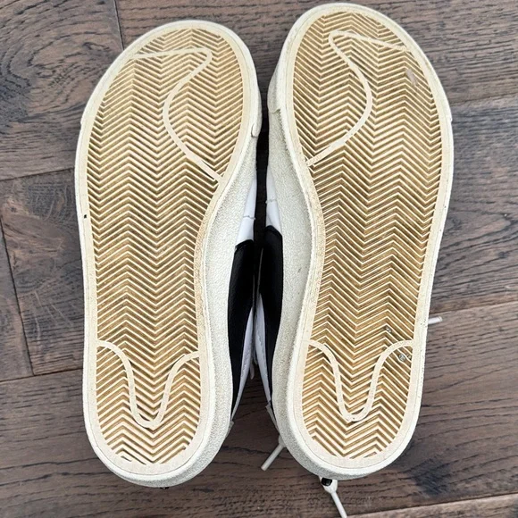 Nike Big Kids size 6 sneakers - Picture 4 of 12